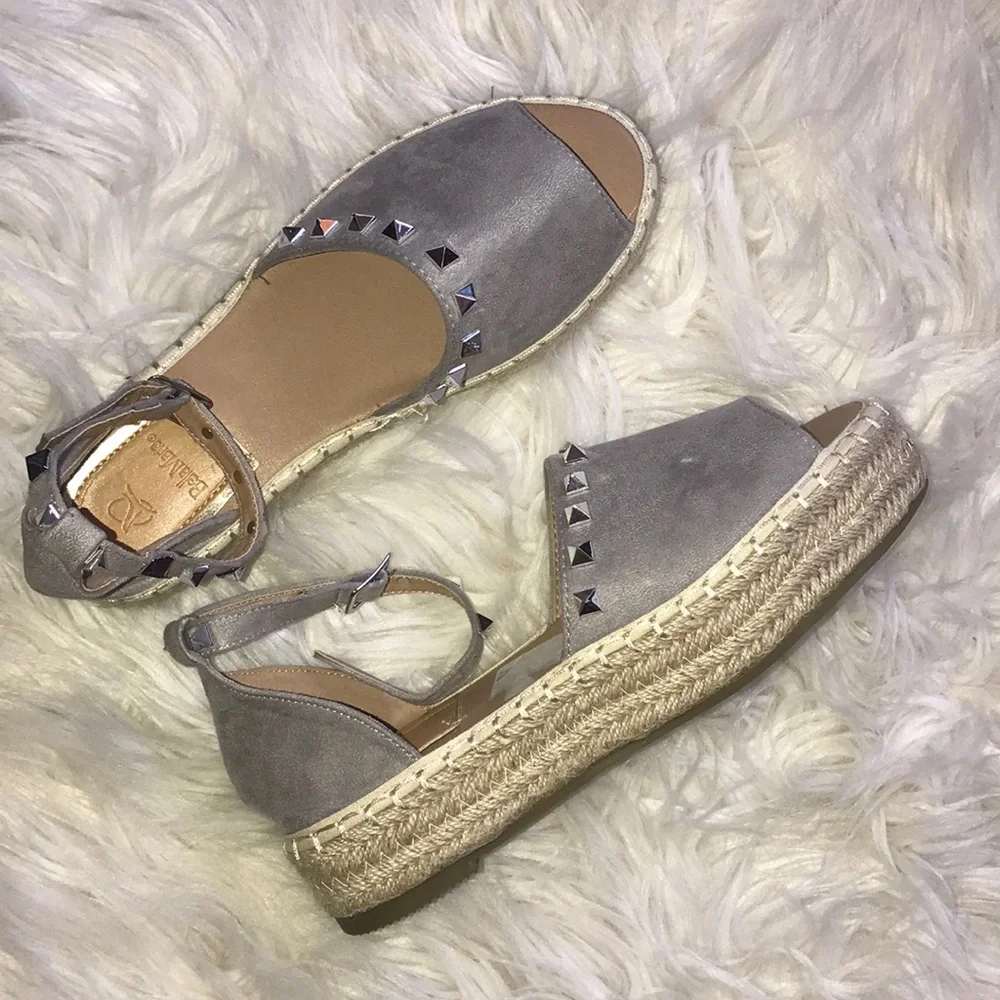 ⤵️Bella Marie Eliz Grey Suede Espadrilles
